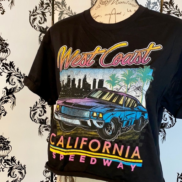 🍀 NWT! West Coast California Crop Top Tee! - Picture 6 of 7